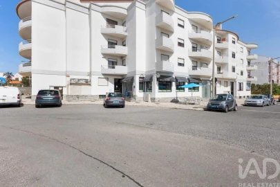 Loja para Venda em Peniche