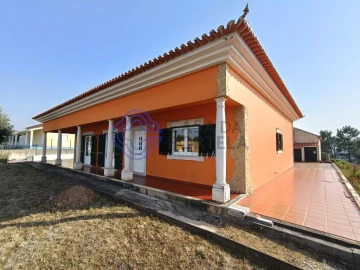 Moradia T3 para Venda em Vidais