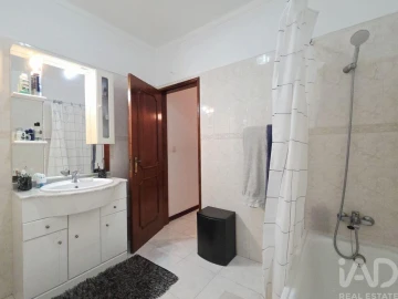 Apartamento T1 para Venda em Loule (São Sebastião)
