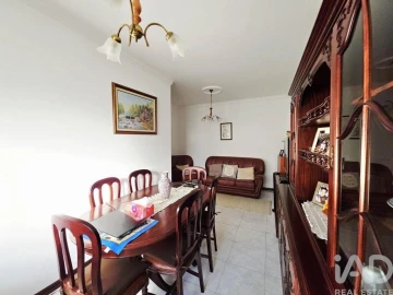 Apartamento T1 para Venda em Loule (São Sebastião)