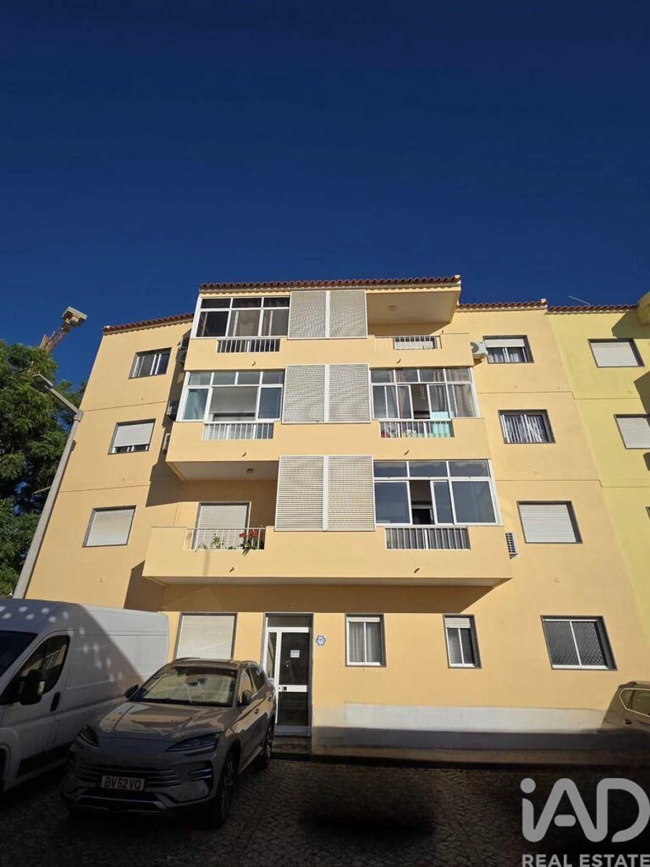 Apartamento T1 para Venda em Loule (São Sebastião) Foto 1