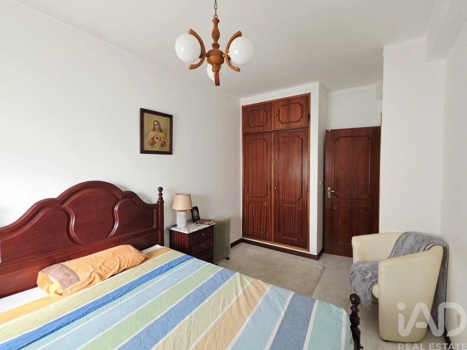 Apartamento T1 para Venda em Loule (São Sebastião) Foto 5