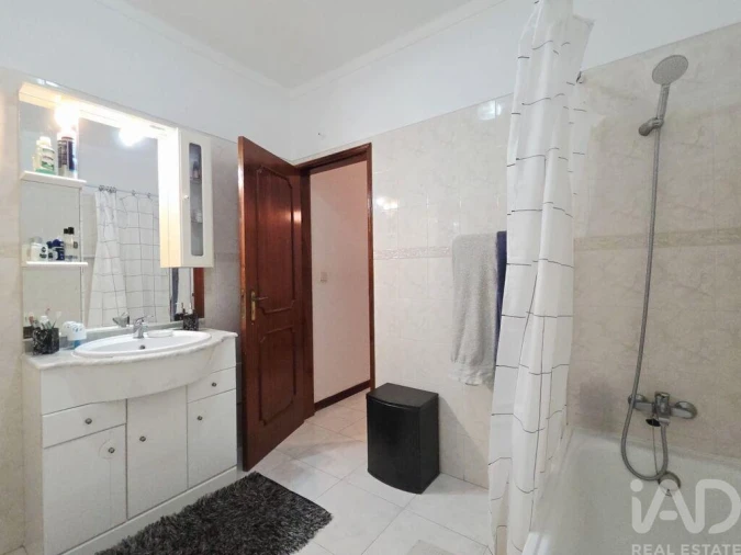 Apartamento T1 para Venda em Loule (São Sebastião) Foto 8