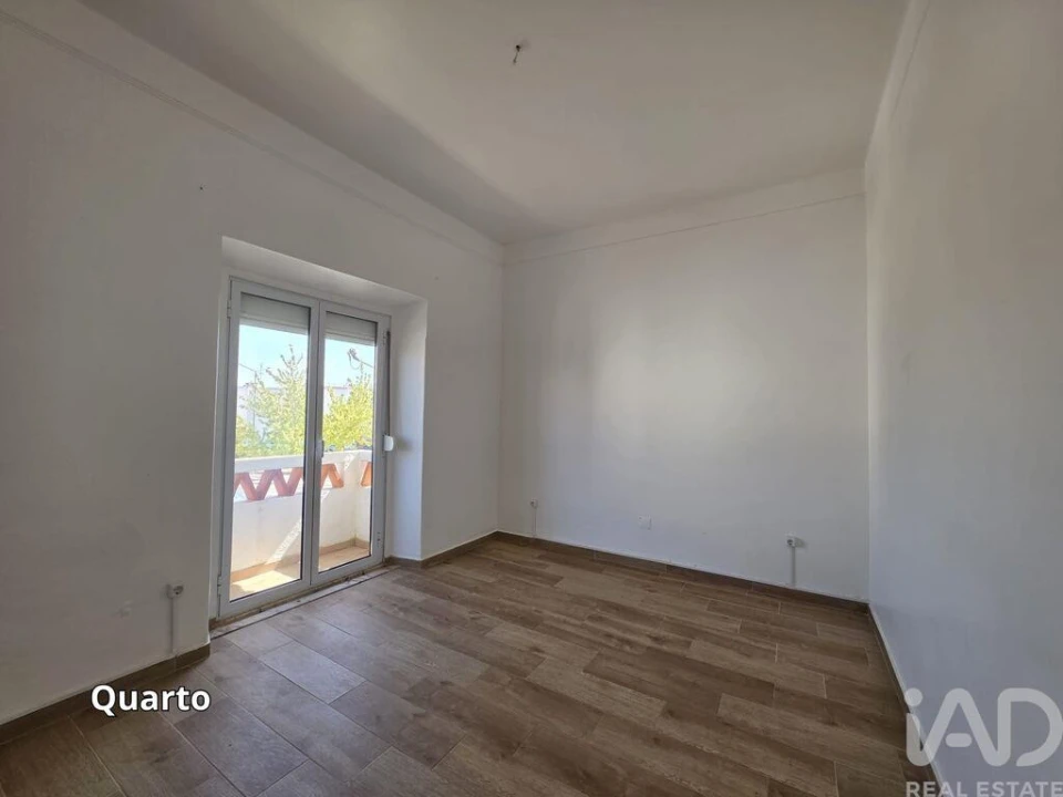 Moradia T3 para Venda em São Bento do Cortiço e Santo Estêvão Foto 10