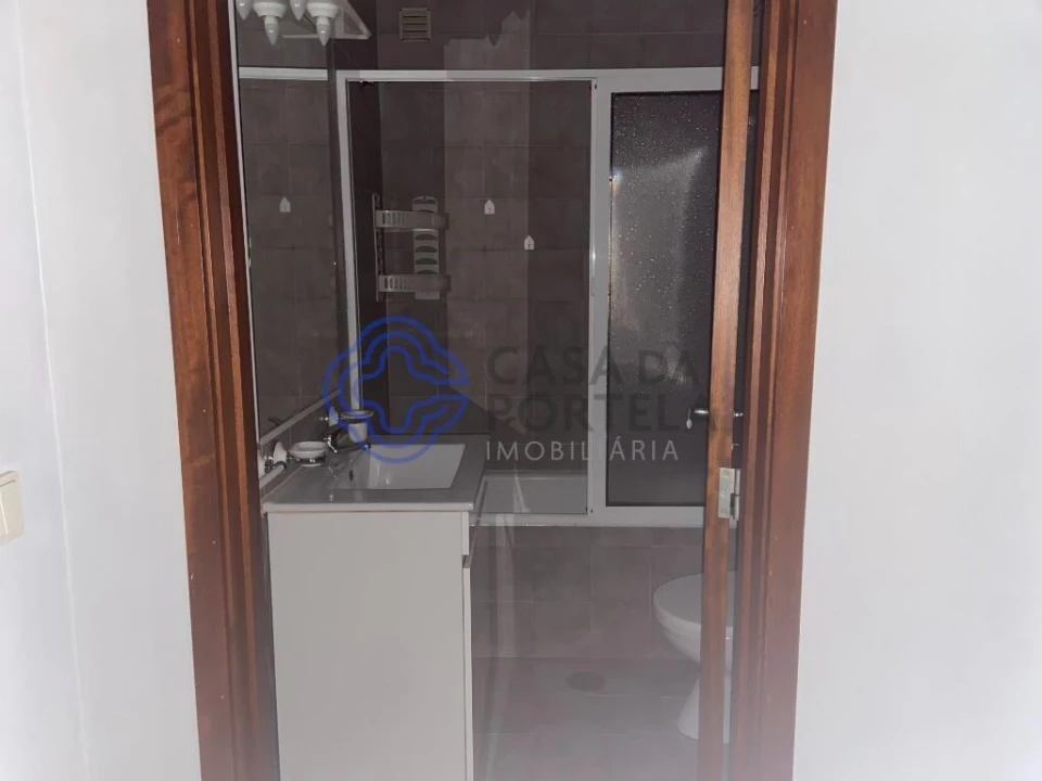 Apartamento T3 para Venda em São Mamede de Infesta e Senhora da Hora Foto 23