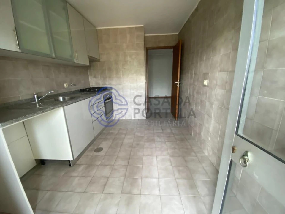 Apartamento T3 para Venda em São Mamede de Infesta e Senhora da Hora Foto 11