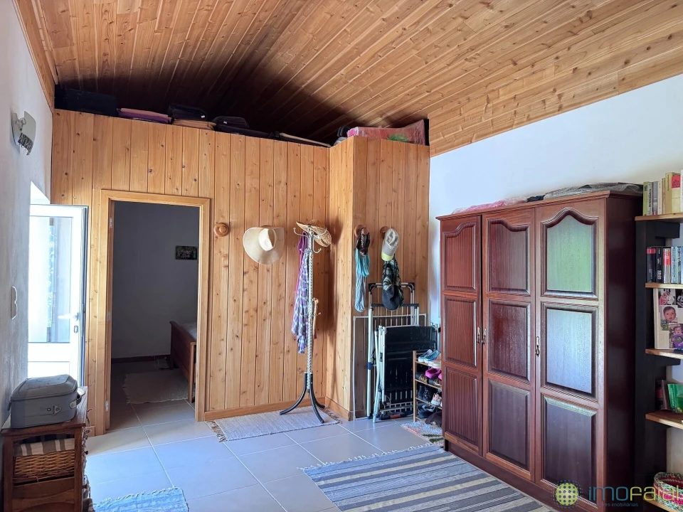 Moradia T2 para Venda em Cedros Foto 16