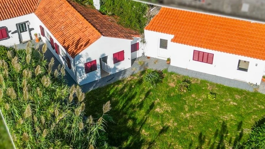 Moradia T2 para Venda em Cedros