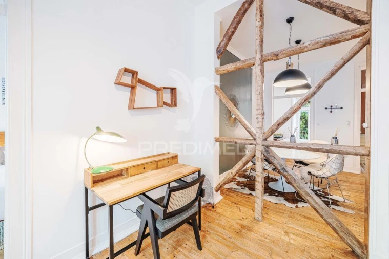Apartamento T2 para Venda em Misericórdia Foto 9
