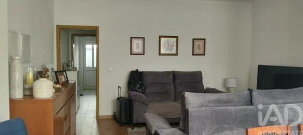 Moradia T2 para Venda em Almeirim