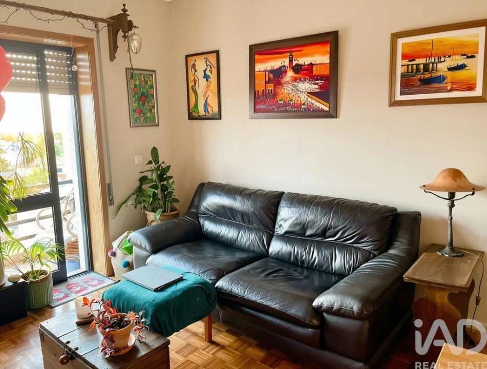 Apartamento T2 para Venda em Arcozelo Foto 1