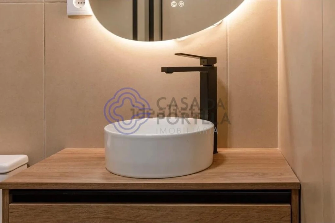 Apartamento T4 para Venda em Ramalde Foto 19