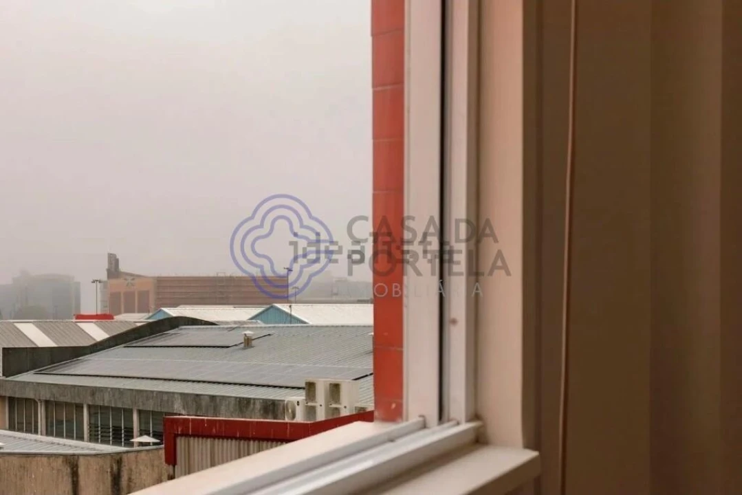 Apartamento T4 para Venda em Ramalde Foto 9