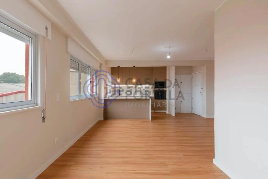 Apartamento T4 para Venda em Ramalde Foto 7