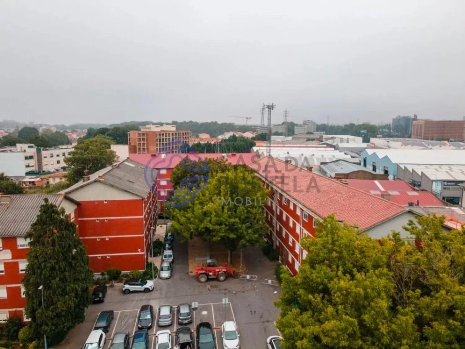 Apartamento T4 para Venda em Ramalde Foto 22
