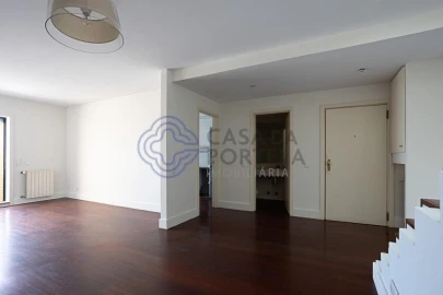 Apartamento T1 para Venda em Ramalde