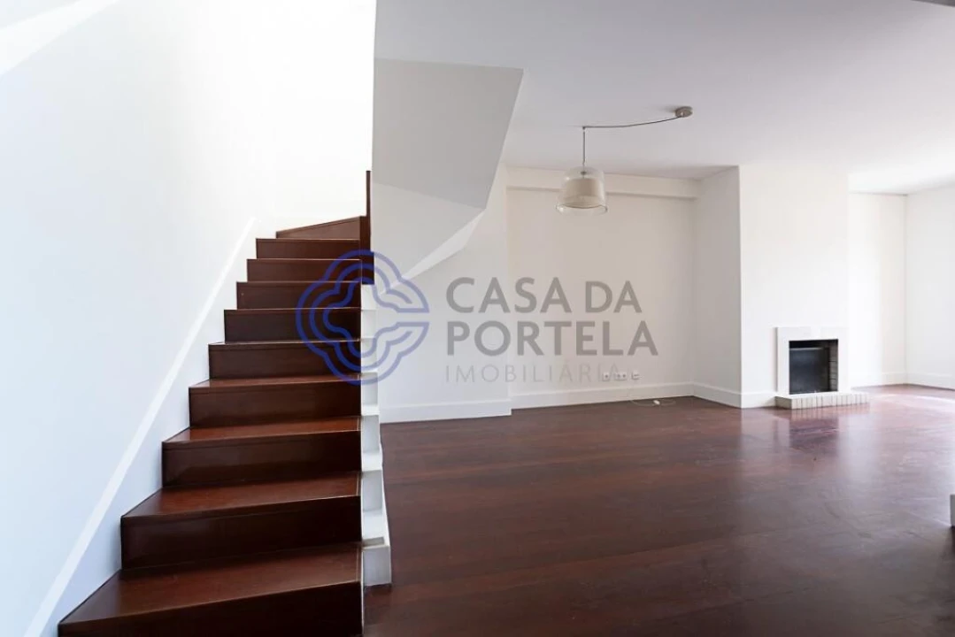 Apartamento T1 para Venda em Ramalde Foto 12