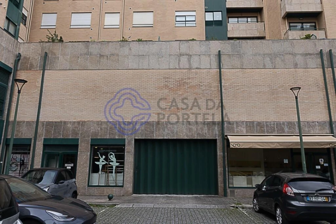 Apartamento T1 para Venda em Ramalde Foto 23