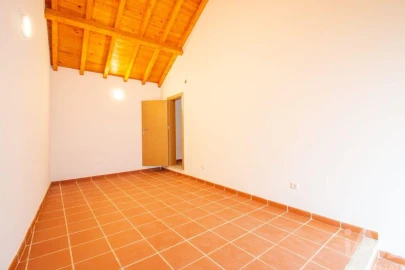 Moradia T2 para Venda em Reguengo Grande
