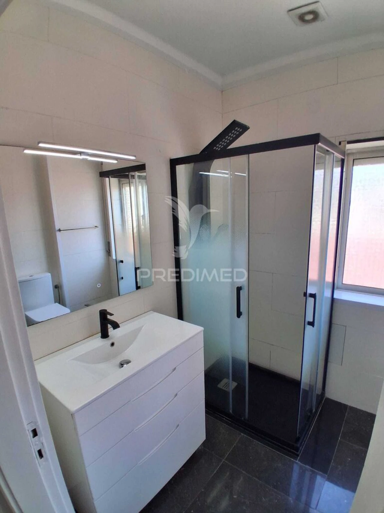 Apartamento T3 para Venda em Fânzeres e São Pedro da Cova Foto 11