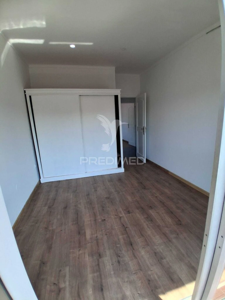 Apartamento T3 para Venda em Fânzeres e São Pedro da Cova Foto 6