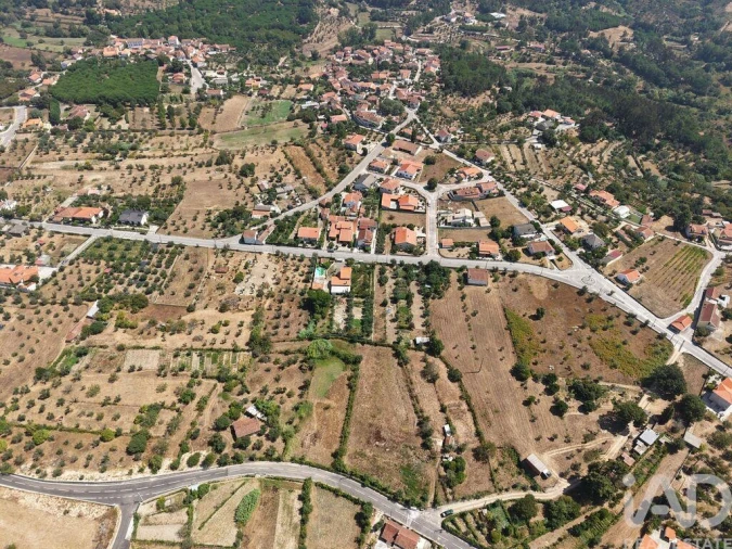 Terreno para Venda em Currelos, Papízios e Sobral Foto 5
