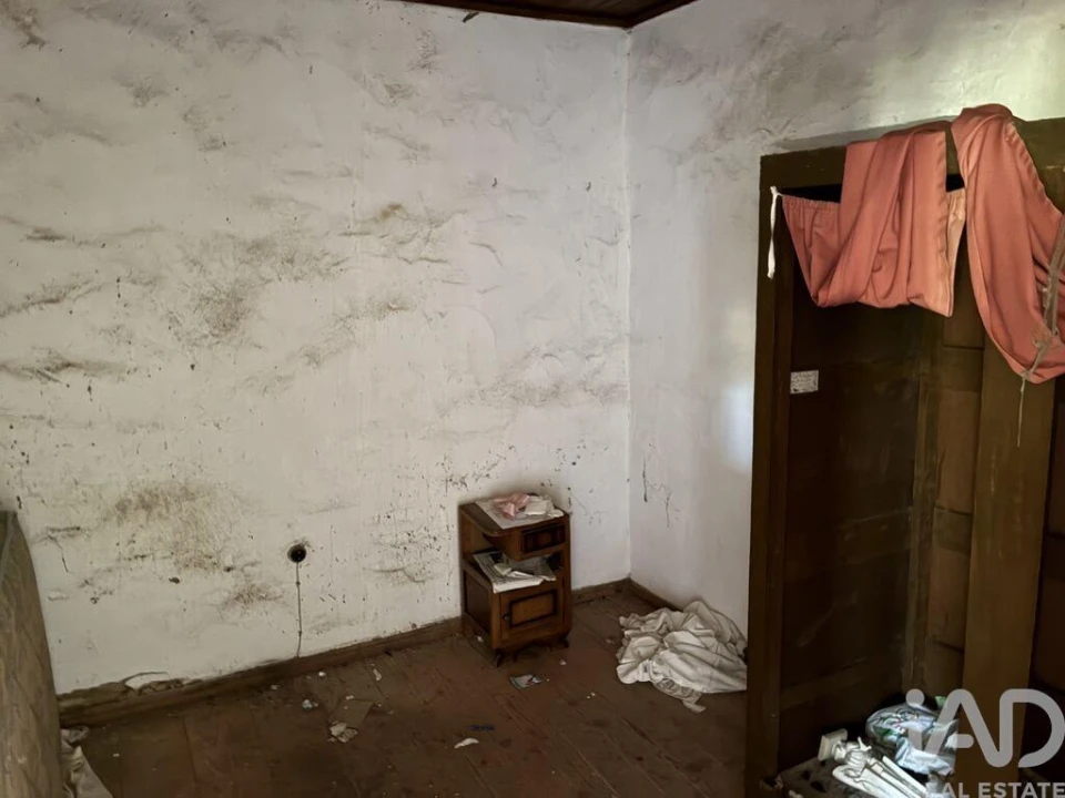 Moradia T3 para Venda em São Pedro de Tomar Foto 13