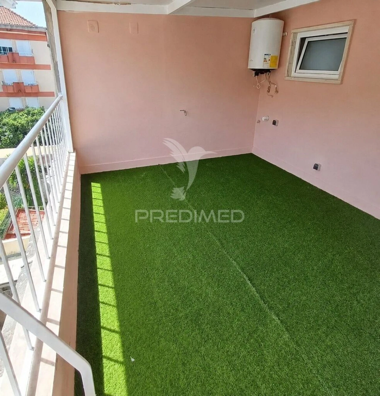 Apartamento T2 para Venda em Queluz e Belas Foto 9
