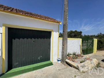 Moradia T3 para Venda em Madalena e Beselga