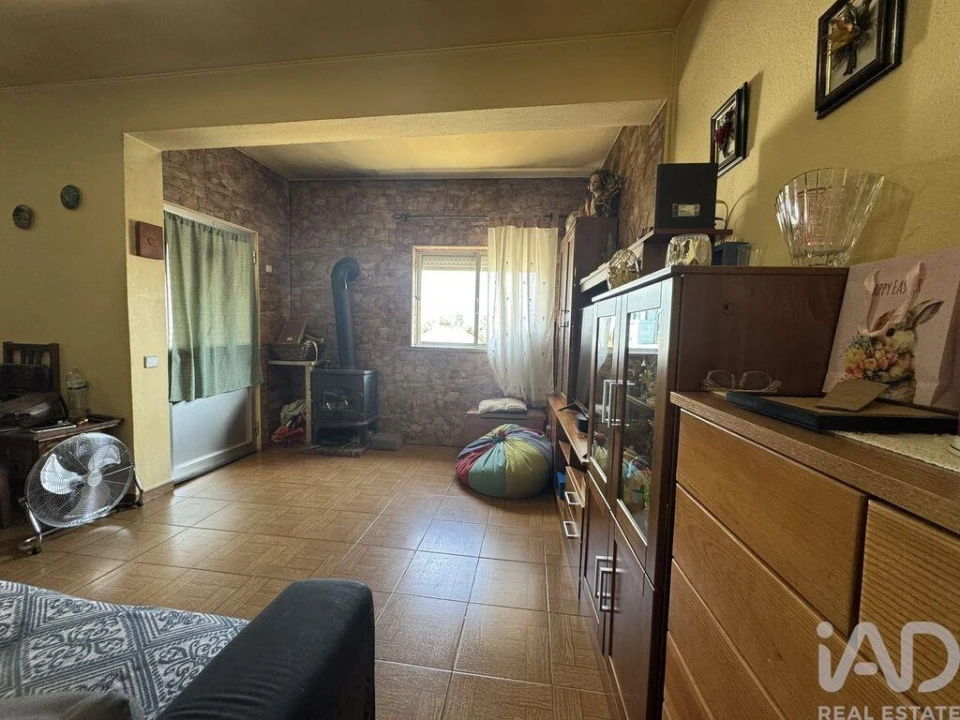 Moradia T3 para Venda em Olalhas Foto 2