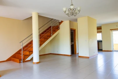 Moradia T3 para Venda em Amares e Figueiredo