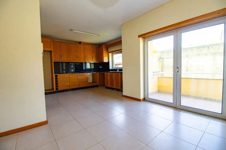 Moradia T3 para Venda em Amares e Figueiredo Foto 3
