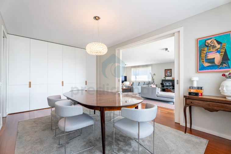Apartamento T4 para Venda em Matosinhos e Leça da Palmeira Foto 8