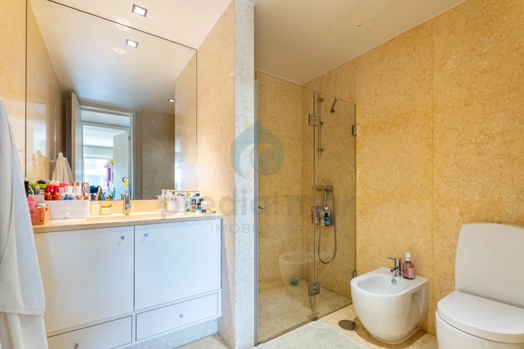 Apartamento T4 para Venda em Matosinhos e Leça da Palmeira Foto 25