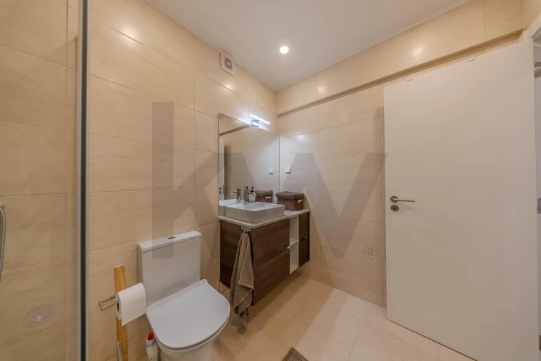 Apartamento T2 para Venda em Almada, Cova da Piedade, Pragal e Cacilhas Foto 23
