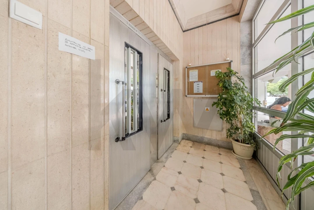 Apartamento T2 para Venda em Almada, Cova da Piedade, Pragal e Cacilhas Foto 30