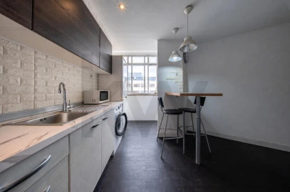 Apartamento T2 para Venda em Alvalade