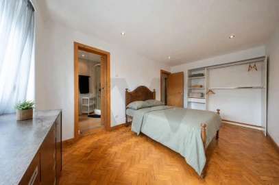 Apartamento T2 para Venda em Alvalade