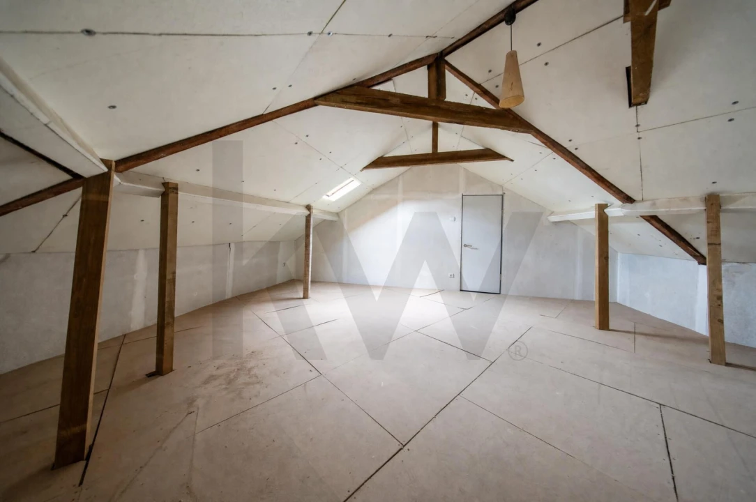 Apartamento T2 para Venda em Alvalade Foto 11