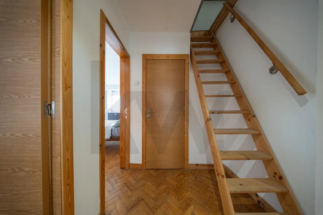 Apartamento T2 para Venda em Alvalade Foto 21