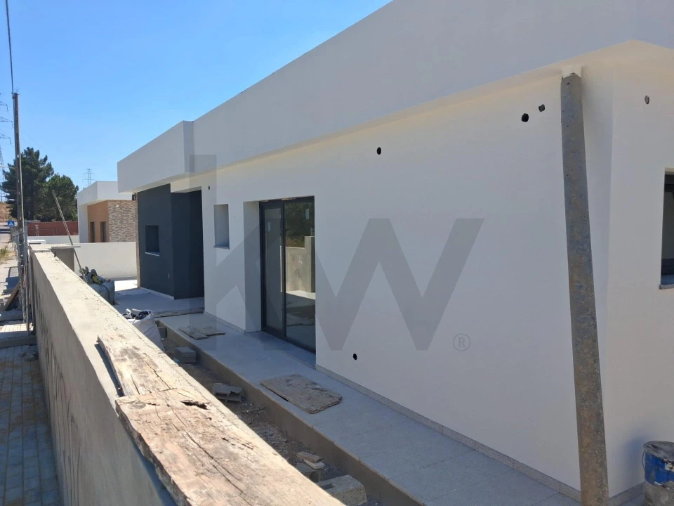 Moradia T4 para Venda em Quinta do Anjo Foto 8
