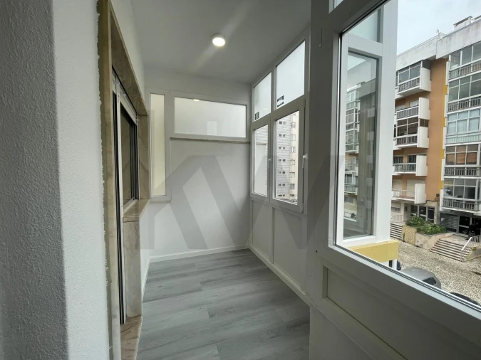 Apartamento T2 para Venda em Oeiras e São Julião da Barra, Paço de Arcos e Caxias Foto 9