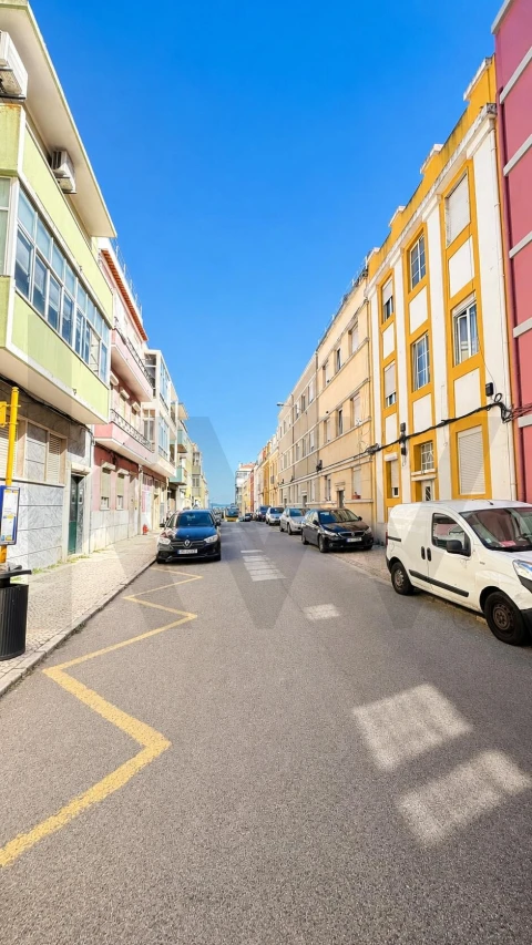 Apartamento T2 para Arrendamento em Beato
