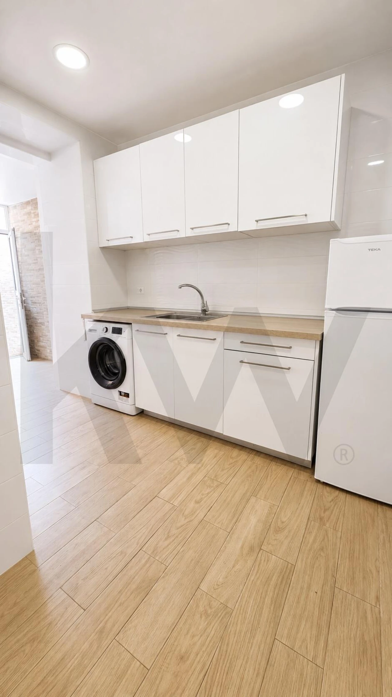 Apartamento T2 para Arrendamento em Beato Foto 12