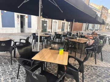 Negócio para Venda em Almada, Cova da Piedade, Pragal e Cacilhas
