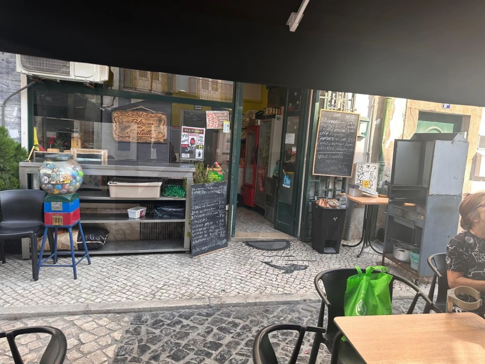 Negócio para Venda em Almada, Cova da Piedade, Pragal e Cacilhas Foto 12