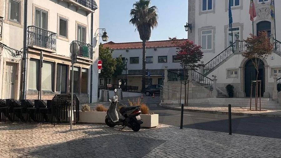 Negócio para Venda em Almada, Cova da Piedade, Pragal e Cacilhas