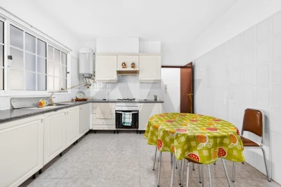 Moradia T3 para Venda em Camacha