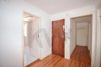 Apartamento T3 para Venda em Campo de Ourique