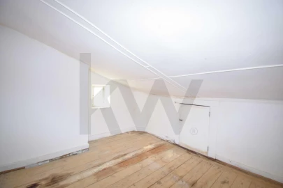 Apartamento T3 para Venda em Campo de Ourique